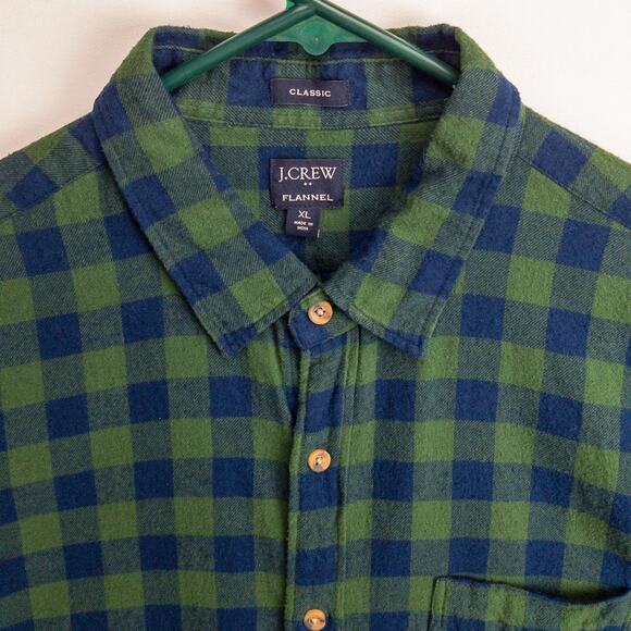 Buffalo Plaid Flannel Shirt Men’s XL Classic Fit 90s-Style Workwear Layer J.Crew - Picture 2 of 11